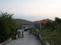 Casa Leonardo. In unregelmassigen Abstanden und auf Anfrage veranstalten wir hier Grillabende mit typisch mediterranem Flair. Selbstverstandlich reichen wir dazu Weine aus unserem eigenen Weinberg.